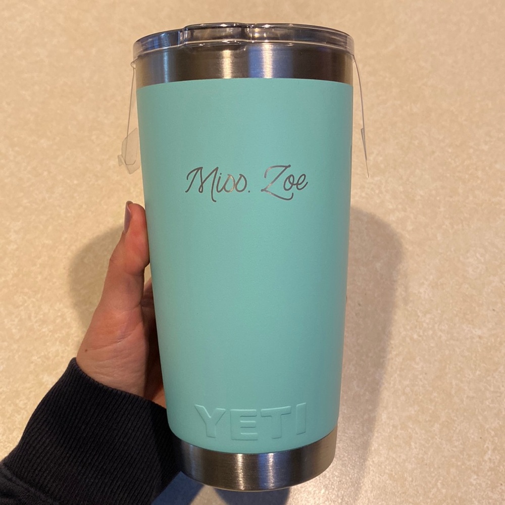 NWT yeti engraved with Miss Zoe